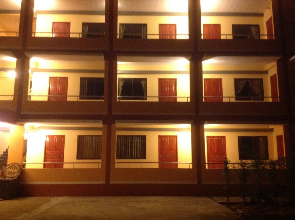 Sapan Residence Csiangmaj Kültér fotó